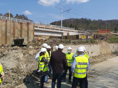 V Laškem se je mudil minister za infrastrukturo 1